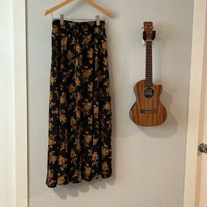 Floral maxi skirt